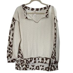 BiBi V-Neck Sweater with Cream and Brown Leopard Accents